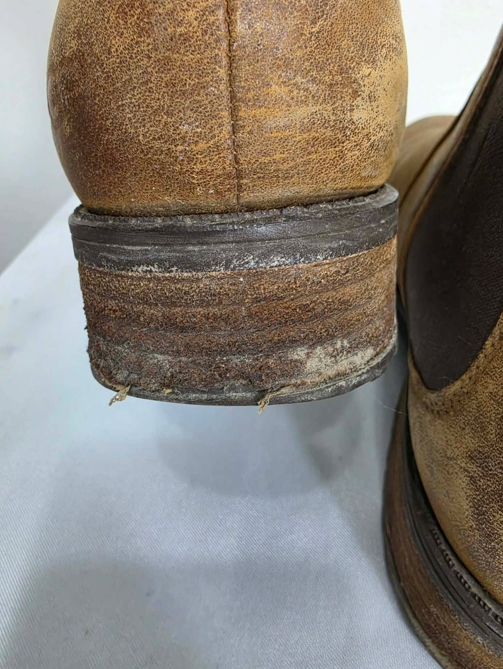 UGG Tan Leather Ankle Chelsea Boots Sz 7US - Picture 11 of 15